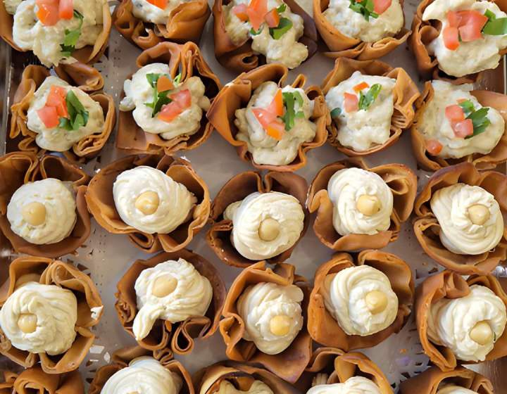 Succombez à nos délicieuses pâtisseries et gâteaux libanais faits maison.