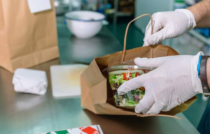 Commandez vos plats libanais préférés à emporter facilement.